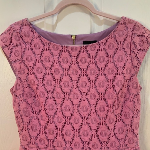 ADRIANNA PAPELL LILAC LACE WEDDING OCCASION PENCIL PEPLUM DRESS SIZE 10 - Picture 4 of 8